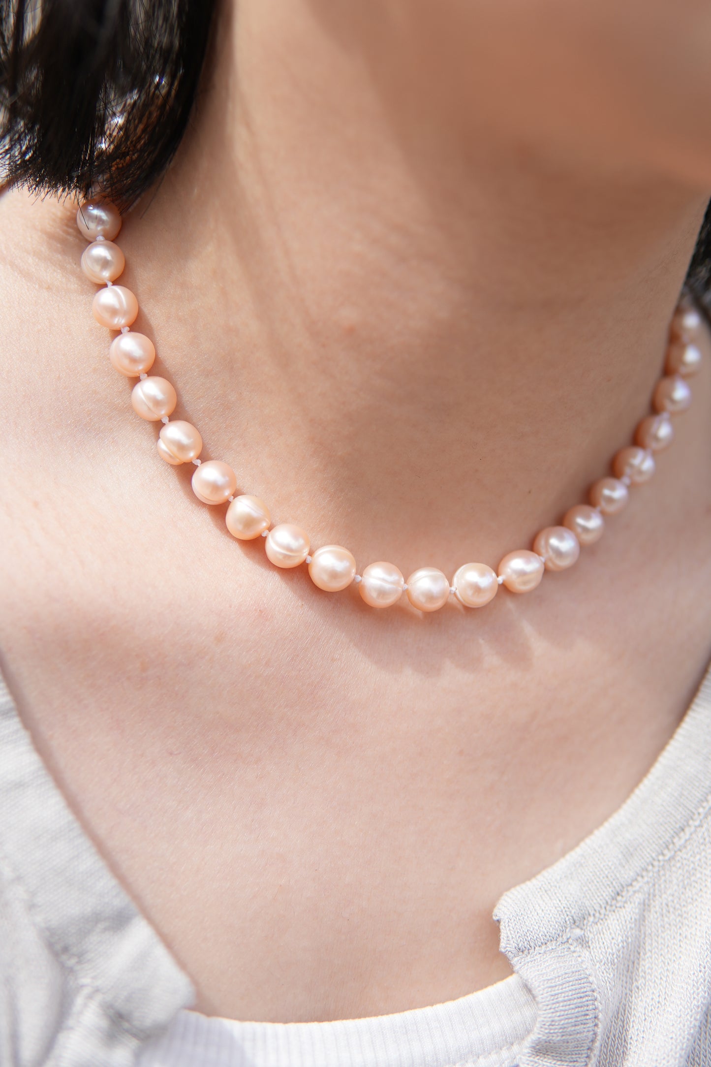 Collier en perles d’eau douce roses